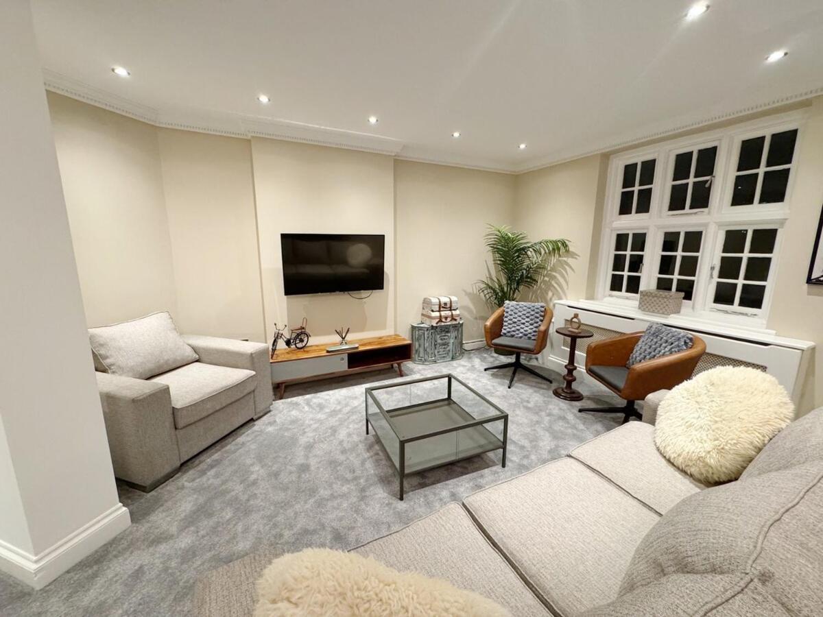 Apartamento Spacious Penthouse Near Baker St Londres