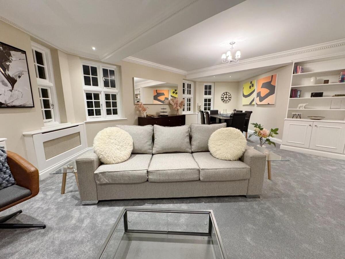 Spacious Penthouse Near Baker St Apartamento Londres
